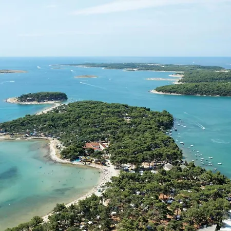 In With Sea View, Terrace, Air Conditioning, Wi-fi Apartman *