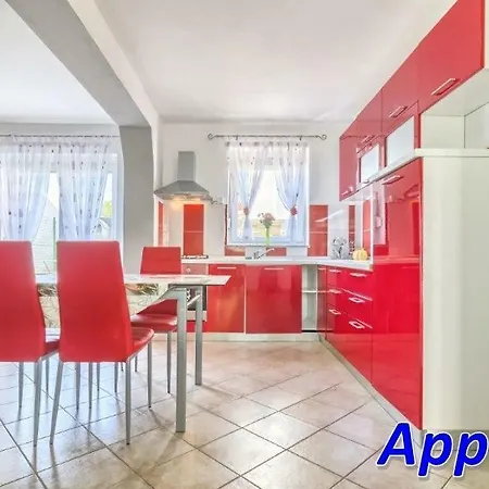 Apartman In With Sea View, Terrace, Air Conditioning, Wi-fi *
